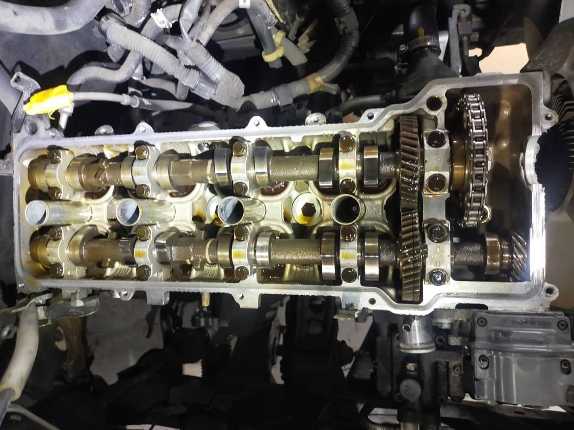 シリンダーカバーガスケット交換